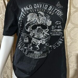 Buffalo David Bitton large skull design short sleeve